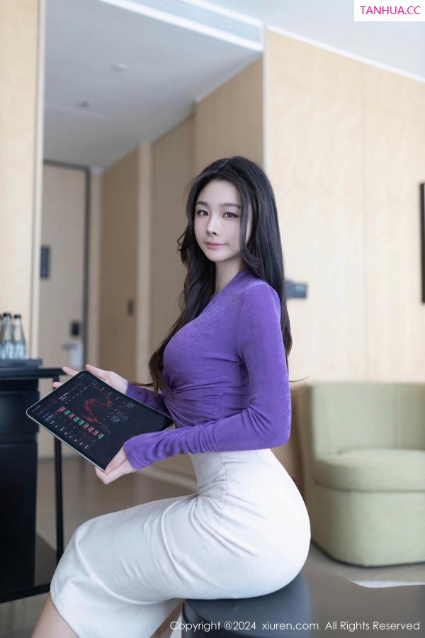 逗逗DouDou  [XiuRen]高清写真图 2024.01.18 No.7982 小逗逗 丝袜美腿第5张图片